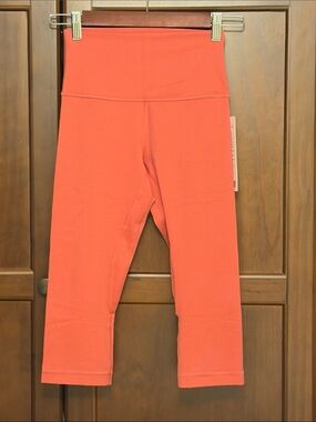 Lululemon Align 17” Crop Leggings in Desert Red - Size 4